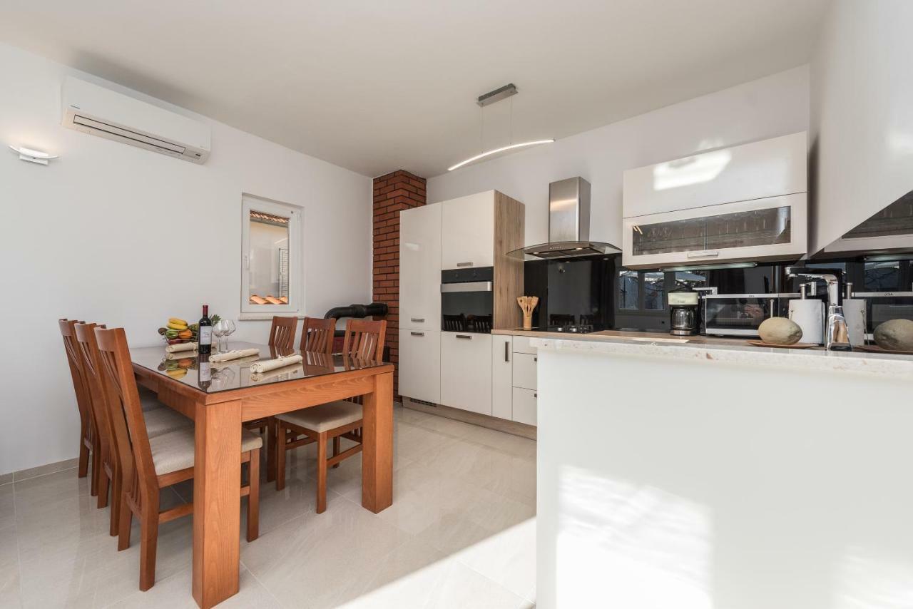 Holiday House Lavanda Vrsi Exterior photo