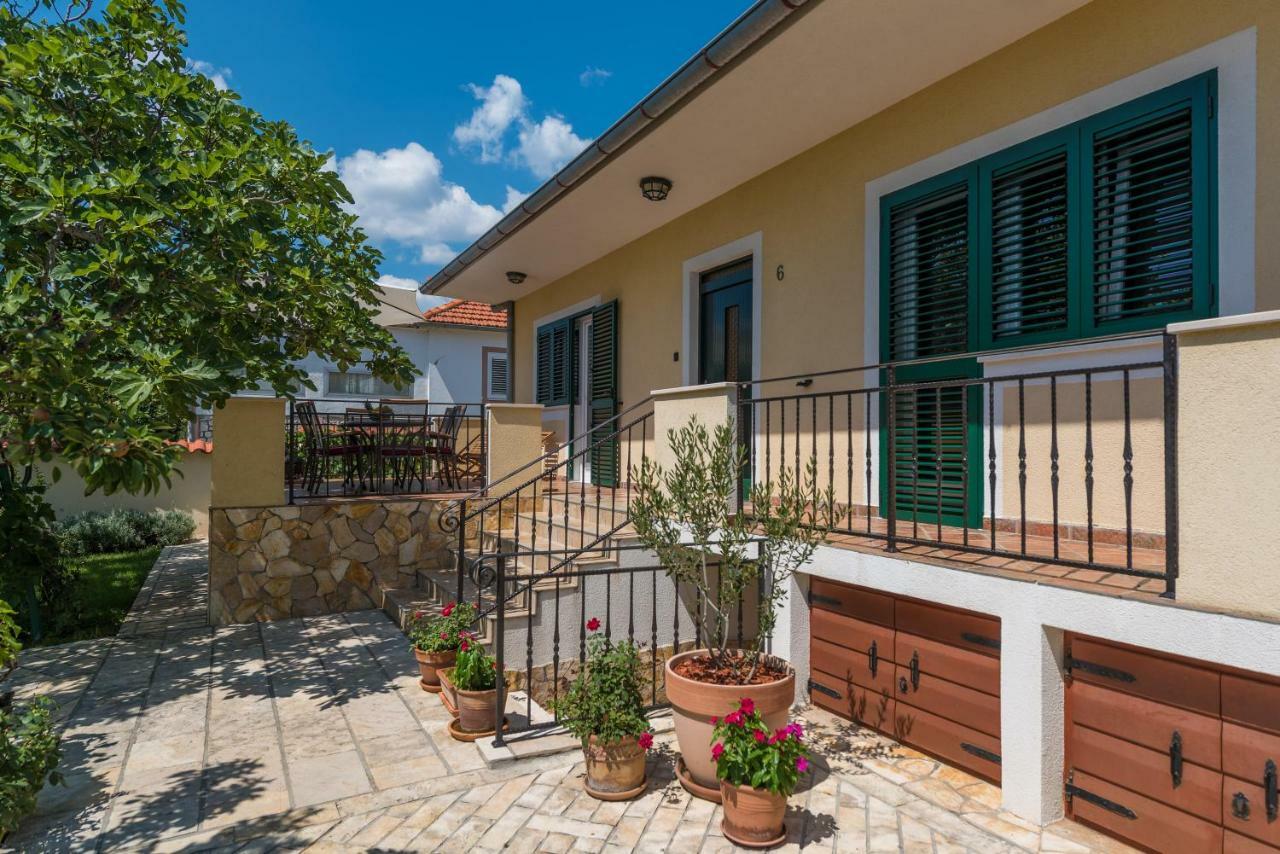 Holiday House Lavanda Vrsi Exterior photo